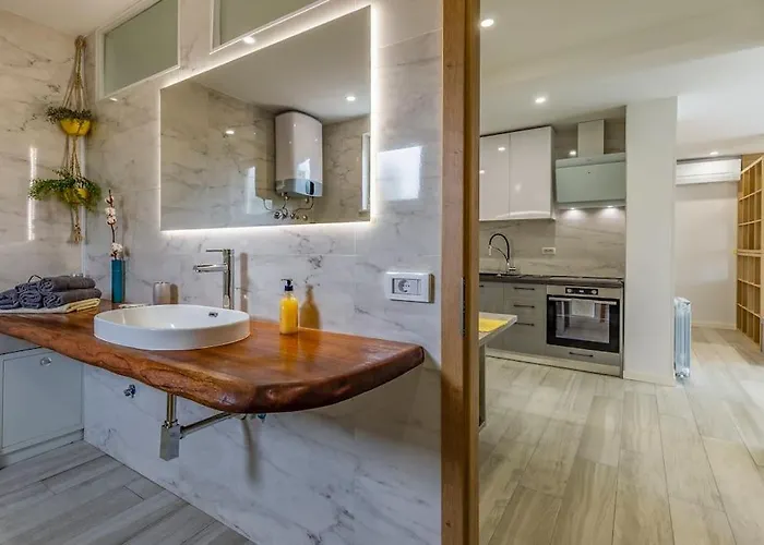 Ap Sanja Mit Eigenem Garten - Istriensonne 0730 *